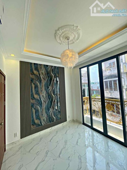 🇻🇳Quận 10,Lê Hồng Phong,3 tầng,hẻm xe hơi,dt:ngang 3,3mx dài 7m,giá:5,7 tỷ - 7