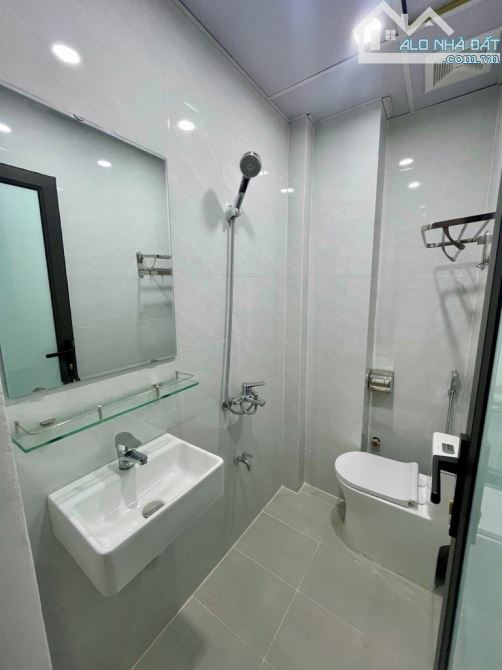 Bán nhà Ngọc Khánh Giảng Võ 7 tầng 70m2 giá 22,268 tỷ - 7