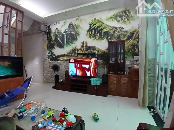 🚘🏡NHÀ 3 TẦNG GẦN ĐỖ XUÂN HỢP - 100M2 - NGANG 5M - ÔTÔ ĐẬU CỬA - SỔ CẮM BANK 1 TỶ - 7