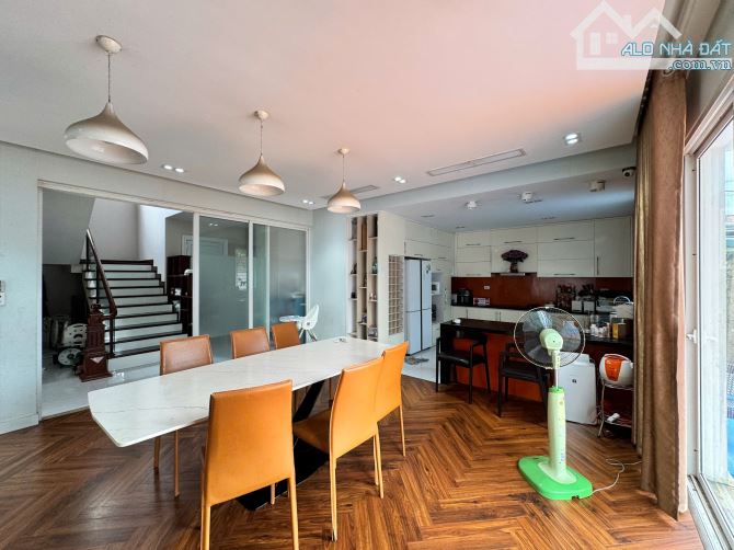 Bán Gấp Siêu Biệt Thự Phố Hoàng Ngân-Trung tâm TP Thái Nguyên -356m2, lô góc -Chỉ 14,5 Tỷ - 8