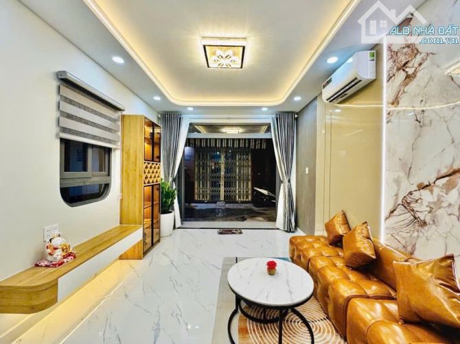 HIẾM! NHÀ GÓC 2 MẶT HẺM XE HƠI HOÀNG HOA THÁM-SÁT PHÚ NHUẬN-3PN-FULL NỘI THẤT CHỈ 6,38 TỶ - 8
