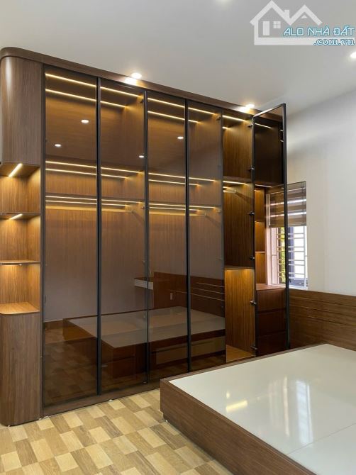 Nhà tuyến đầu Đà Nẵng, Ngô Quyền, Hải Phòng - Diện tích : 98m2 - Công năng : p khách, bếp - 8