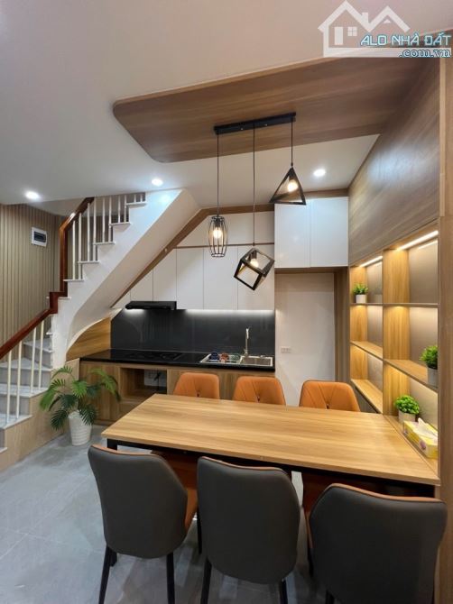 💰HƠN 5Đ- 27M*4T- BẠCH ĐẰNG-NHÀ ĐẸP FULL NỘI THẤT - LÔ GÓC - 30M RA Ô TÔ TRÁNH - 8