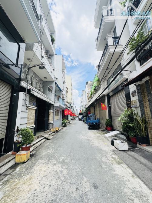 🏘🔥KHUÔNG VIỆT TÂN PHÚ - KHU VỰC HIẾM NHÀ BÁN- 75M2( 4.4/4.6 X 18 ) - HẺM 7M  - CHỈ 7.9 T - 8