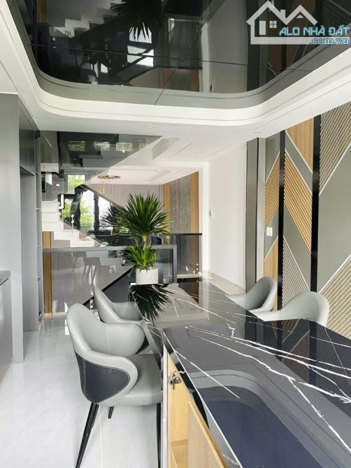 Nhà HXH đường An Phú Đông, 112m², 5 tầng, tặng nội thất, chỉ 7,5 tỷ, phường An Phú Đông qu - 8
