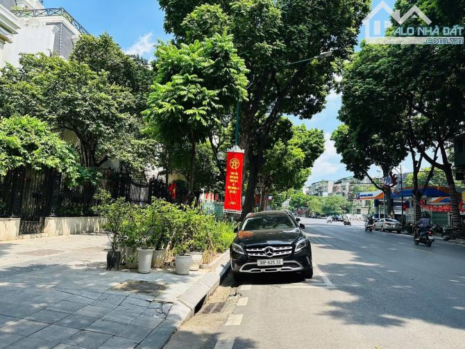 Hàng Hiếm - Lô Góc - Tập thể Trần Hưng Đạo - Hai Bà Trưng -Dt:80m2/3PN*nhỉnh 4 tỷ - 8