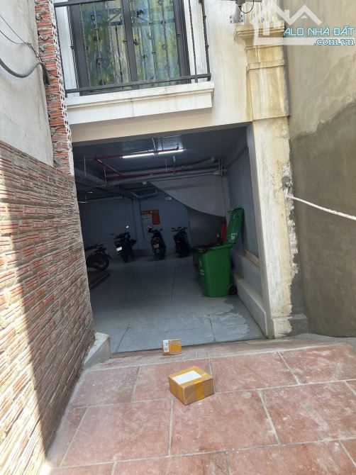 BÁN TÒA CĂN HỘ DỊCH VỤ Ở PHAN KẾ BÍNH 80m2, 23P CHO THUÊ 125TR/TH, NGÕ OTO NHỎ, GẦN PHỐ - 9