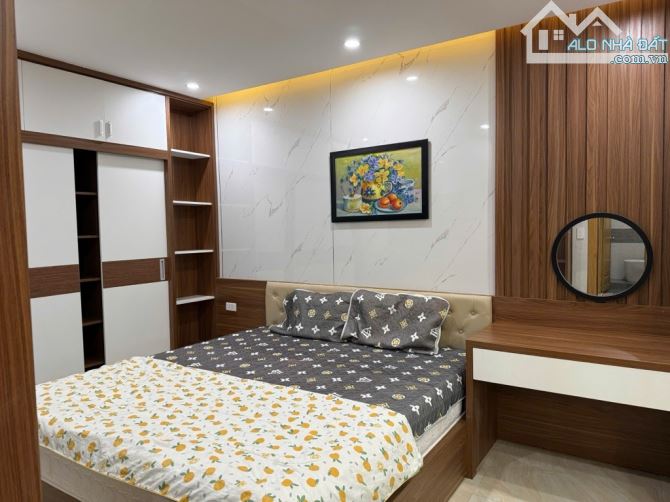 🎉🎉💥CĂN 3PN TẦNG CAO VIEW ĐẸP SẴN HỢP ĐỒNG THUÊ 22 TRIỆU/THÁNG - 9