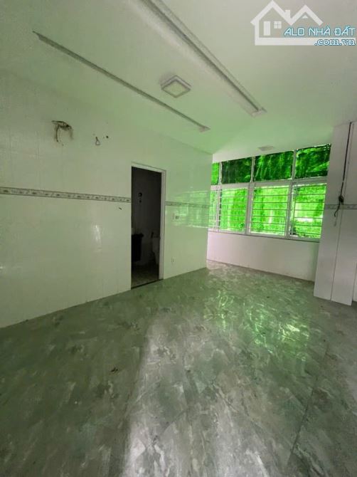Tòa nhà 5 tầng MT đường Gò Dầu, 216m2, ngang 10m, Doanh thu hơn 2 tỷ - 9