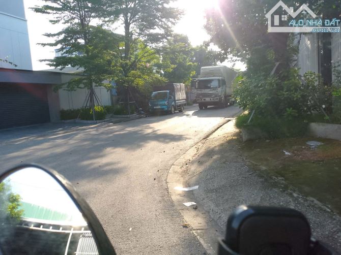 PHÂN LÔ ĐẸP, Ô tô tải tránh, Vỉa hè kinh doanh chất 277M – 13M Tiền – 20 tỷ - 9
