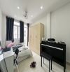 Studio ban công lớn - máy giặt riêng quận 10.