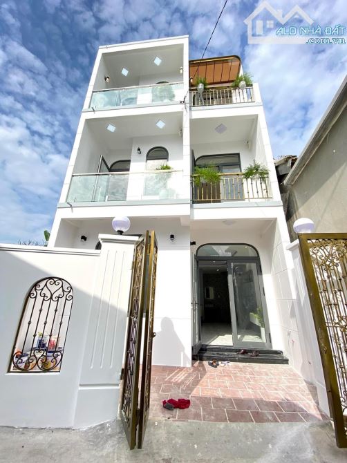 BÁN NHÀ 3 TẦNG HIỆN ĐẠI KIỆT 227 TRẦN PHÚ, PHƯỜNG TRƯỜNG AN, TP HUẾ, CHỈ 2,85 TỶ