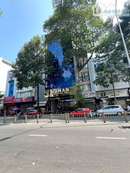Bán Nhà MT 880 Trần Hưng Đạo, P.7, Quận 5, DT:8*20m, 160m2 Giá bán 72 tỷ