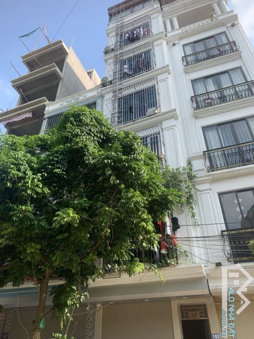 Bán nhà Cổng Đồng La Khê 60m², 7T, MT 4.5m, thang máy, đường 17.5m, vỉa hè 3m, 14.9 tỷ