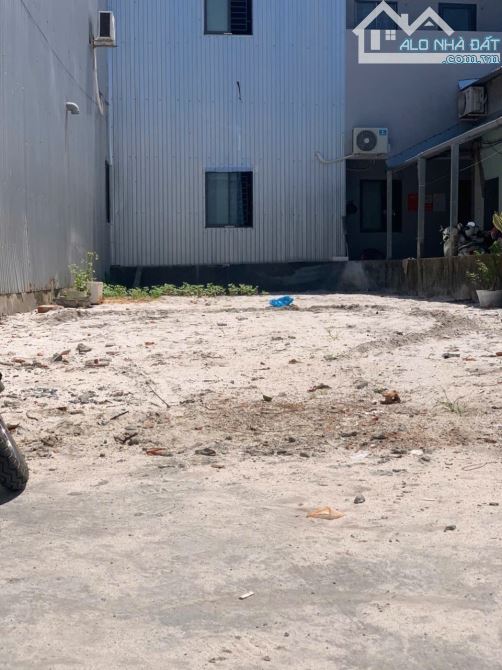 ĐẤT KIỆT Ô TÔ – HOÀNG VĂN THÁI - ĐÀ SƠN 2 – 100M² – GIÁ 2.6 TỶ - LCU210