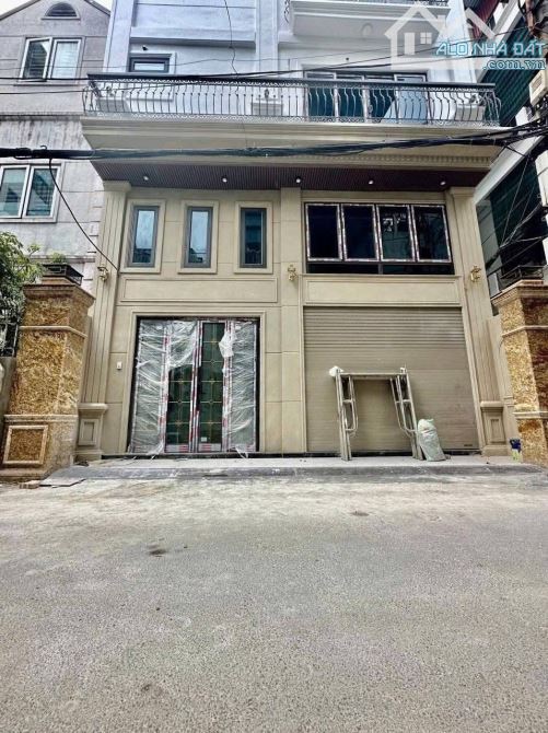 Bán nhà mặt phố vũ tông phan diện tích 45m mặt tiền 7,3 m