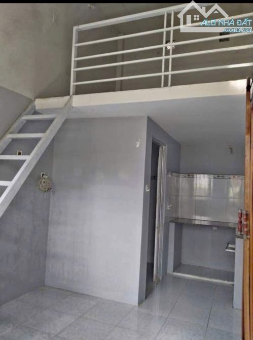 Nhà mặt tiền Bùi Huy Bích dt 150m2 ngang 7,5m đường 13m cách biển 400m