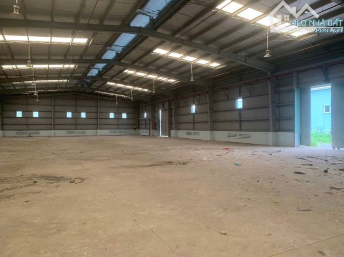 Cho thuê 1.000m2 kho Phường An Phú. Quận 2. Pccc đầy đủ.