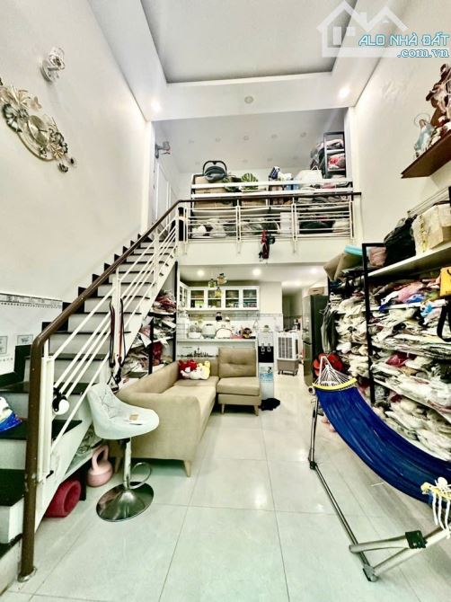 NHÀ LÀNG ĐH HIẾM NHÀ BÁN XVNT, BÌNH THẠNH, 53M2 , CHỈ 5.9 TỶ