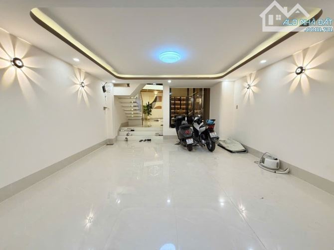 🏡 Phạm Văn Chiêu, P.14 – Nhà 72m², 6 Tầng, Gara, Spa, Thang Máy – Giá Chỉ 9,8 Tỷ