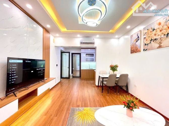 Bán căn hộ khu TT Đại học Sư Phạm 120m2 3 ngủ bếp rộng full tiện ích thoáng sáng nhỉnh 4tỷ