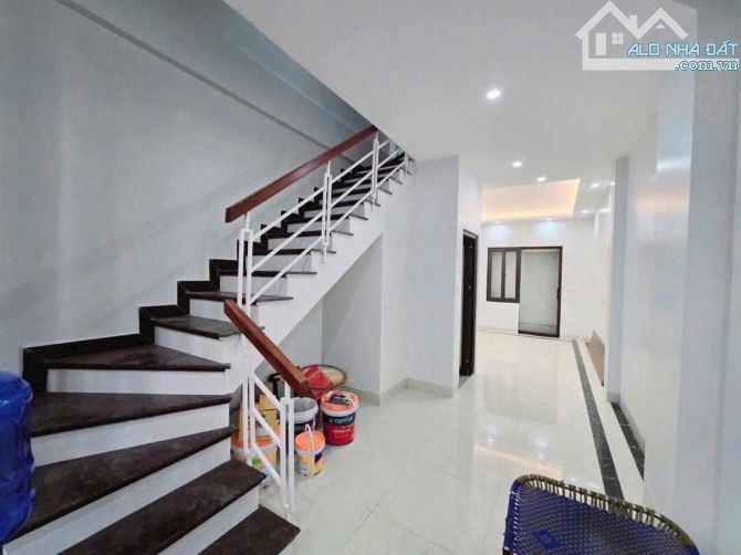 BÁN NHÀ HỮU HOÀ - TẢ THANH OAI 50M 2 TẦNG Ô TÔ ĐỖ CỔNG GIÁ CHÀO 1,75 TỶ