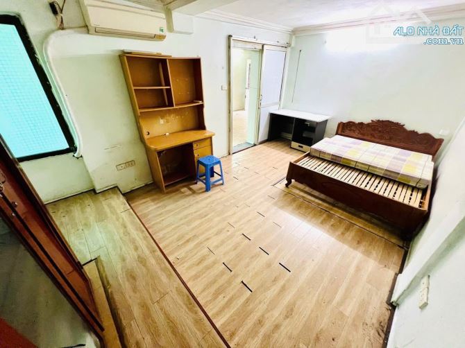 THANH KHOẢN CĂN HỘ TẬP THỂ NGUYÊN BẢN TẦNG 2-KHU DÂN TRÍ CAO PHỐ TẠ QUANG BỬU-GIÁ TỐT