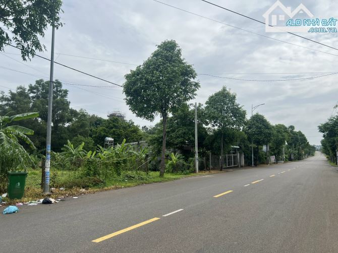 Bán lô đất ngang 15m mt đường HL2 tiếp giáp suối