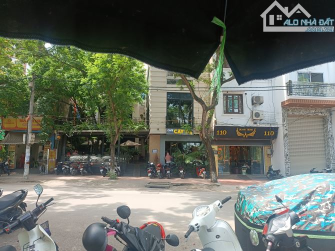 Mặt Phố vỉa hè rộng Kinh doanh đỉnh Nghĩa Đô Hoàng Quốc Việt 86m2 mặt tiền 6.8m 42.5 Tỷ