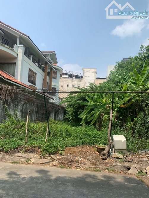 Chủ gửi Bán Đất biệt thự khu TRẦN NÃO QUẬN 2 full thổ cư mặt tiền đường 10.5M Giá Tốt