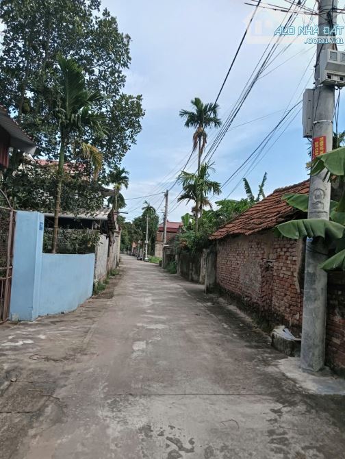 Cần tiền bán rẻ mảnh đất gần quốc lộ 1A 👉 quất Động -thường tín