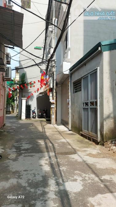 NHÀ CỰC HIẾM GẦN SÂN VẬN ĐỘNG MỸ ĐÌNH – Ô TÔ GẦN – GIÁ CHỈ TỪ 4,X TỶ!