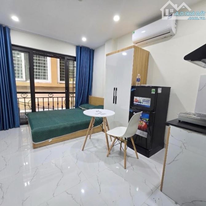 Quanh 8 Tỷ - Cầu Diễn - Dòng tiền 30tr/ tháng - 5 tầng - 9 phòng khép kín -OTO ĐỖ CỔNG