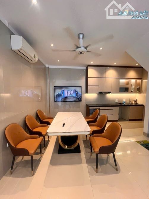 🌳🏡🚗 bán nhà dân xây – thạch bàn, 5 tầng – 60m² – ô tô tải thông, kinh doanh – 12.5 tỷ (