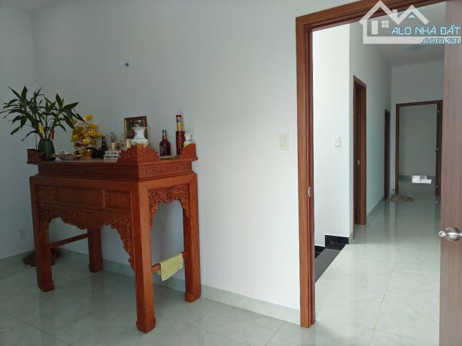 BÁN NHÀ 2 MẶT TIỀN – 1T4L 5PN, GARA 2 Ô TÔ – KHU BIỆT THỰ VIỆT ANH -DT 135M² – GIÁ 15TỶ