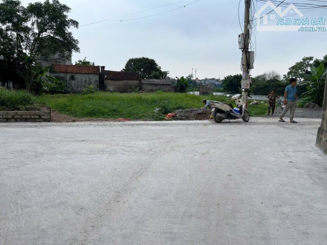 Chủ cần tiền bán gấp em Hoa Hậu view Hồ Vĩnh An -Hồng Sơn-Mỹ Đức