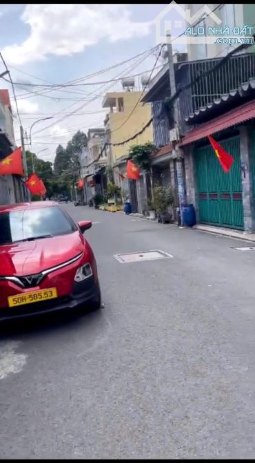 Bán Nhà C4 nát khu bàn cờ Tô Ký, DT 6x20m giá 9,5 tỷ TL: