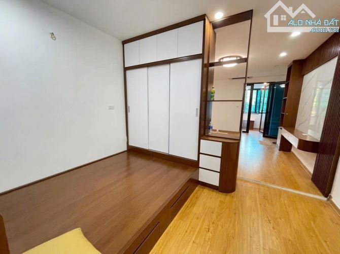BÁN CĂN HỘ TT Ở TRẦN QUỐC HOÀN, CẠNH ĐH NGOẠI NGỮ, 72m 3PN + 2WC, FULL NỘI THẤT, 4.2 TỶ