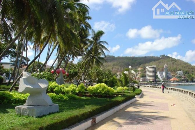 BÁN MẶT TIỀN TRẦN PHÚ, PHƯỜNG 5