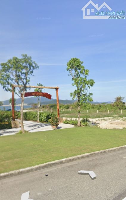 Bán cắt lỗ lô đất mặt biển và mặt tiền Nguyễn Tất Thành,Nha Trang giá cực rẻ chỉ 7tr/m