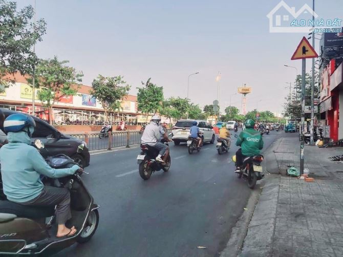 NHÀ CŨ TIỆN XÂY MỚI, HUỲNH KHƯƠNG AN, ĐƯỜNG XE HƠI, VỊ TRÍ SIÊU ĐẮC ĐỊA CHỈ 7,2 TỶ