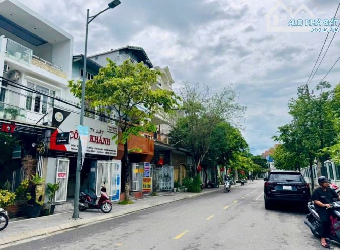 Bán nhà 3 Tầng đường Lê Viêt Lượng - View Uỷ Ban TP Huế 👉7.x tỷ