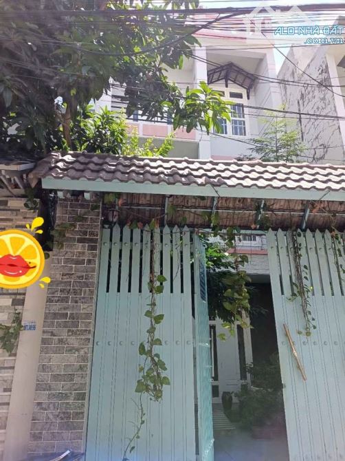 Bán nhà 1 trệt 3 lầu 1 lửng Đường Trương Công Định