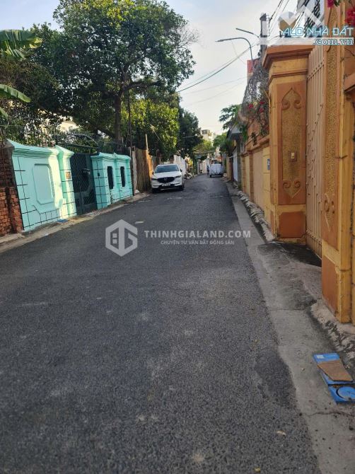 BÁN CĂN BIỆT THỰ MINI TRUNG TÂM NGUYỄN HỚI VỊ TRÍ ĐẸP DT 107M2 NGANG 10M GIÁ 11TY