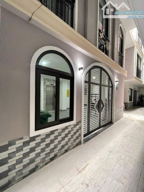 BÁN CHDV 15 PHÒNG, 900TR/ NĂM - DT 60M2 x 7TẦNG, 20M Ô TÔ, VŨ TÔNG PHAN - THANH XUÂN
