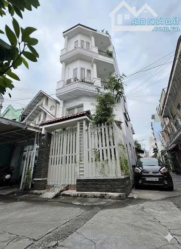 TÒA NHÀ KẾ CHỢ VẢI, NGANG 12 , 200M 5 TẦNG NHỈNH 10T