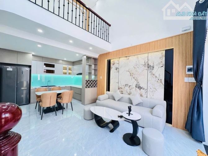 Chào bán Nhà mới đẹp full nội thất kiệt Tôn Đản gần Nguyễn Đình Tứ,cách chợ Hoà An 300m