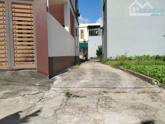 Bán đất thôn Ấp Tre (Tổ 9), Quang Minh, thành phố Hà Nội. Đường thông bàn cờ, oto đỗ
