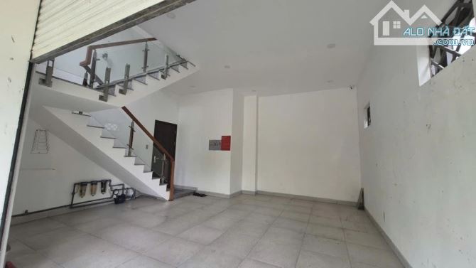 🏡NHÀ 3 TẦNG – GÓC 2 MẶT TIỀN PHẠM ĐỨC NAM – VỪA Ở VỪA KINH DOANH