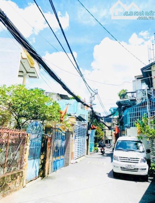 Bán nhà HXH 383 Quang trung, p10, DT 5,3x22 vuông vức. giá 8,2 tỷ tl
